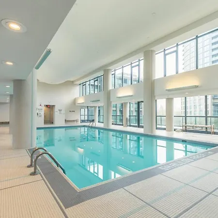 Stunning Lake View Top Floor Studio Apartment